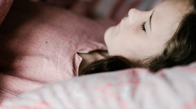 Bedtime Stories for Kids by Age 1–15 Years