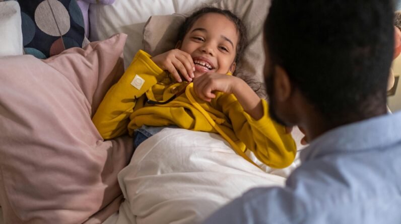 how to to manage bedtime with multiple kids practical tips that work 7 proven steps