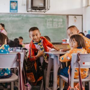 why school age kids resist bedtime practical tips that work